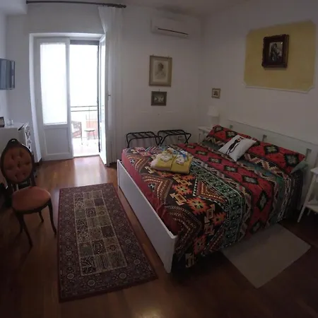 Il Gatto E La Volpe Frühstückspension *